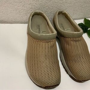 Merrell Women’s US 8.5  Beige Encore Breeze Mesh Clog Sneaker Shoes